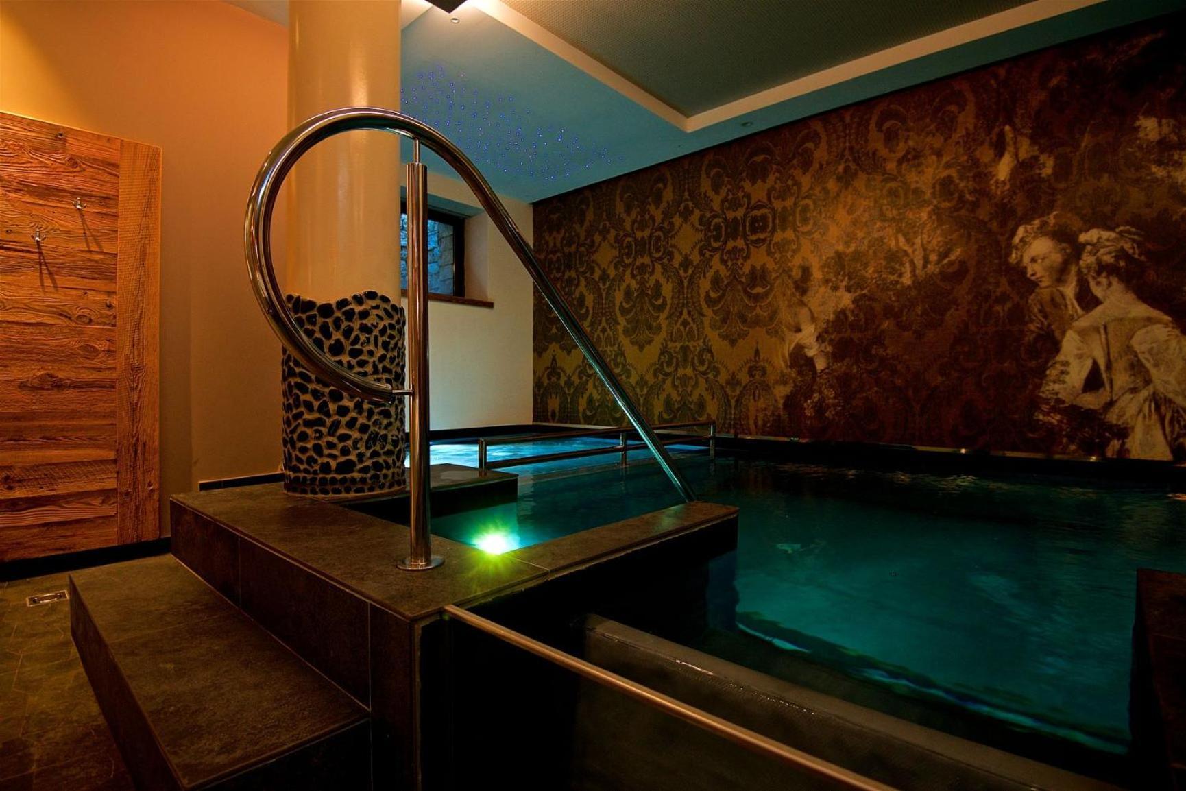 Albergo Caffe Centrale メッツォコローナ エクステリア 写真